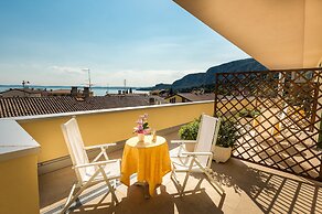 Sky Pool Hotel Sole Garda