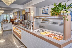 Sky Pool Hotel Sole Garda