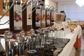 Sky Pool Hotel Sole Garda