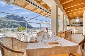 Sky Pool Hotel Sole Garda