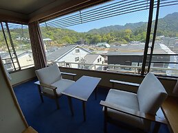 Hotel Miyarikyu