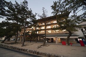 Hotel Miyarikyu