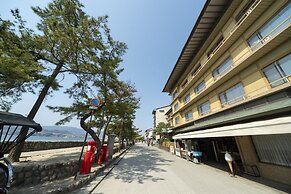 Hotel Miyarikyu