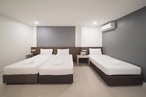 Grand Alpine Hotel