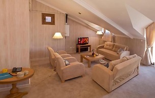 The Bosphorus Aparts