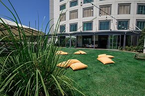 Crowne Plaza Istanbul - Oryapark by IHG