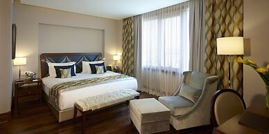 Crowne Plaza Istanbul - Oryapark by IHG