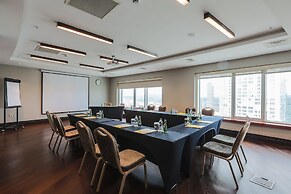 Crowne Plaza Istanbul - Oryapark by IHG