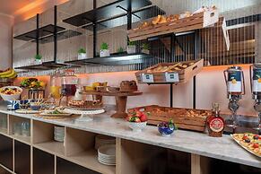 Just Hotel Saronno