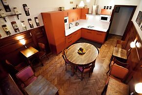 Hostel Deco