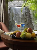 Oh Biz Premier at Leonia