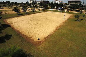 Oh Biz Premier at Leonia