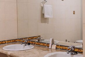 Amaks Yubileinaya Hotel