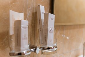 Amaks Yubileinaya Hotel