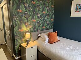 Bayswell Park Hotel