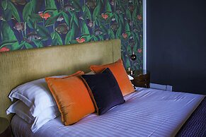 Bayswell Park Hotel