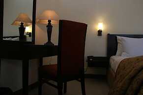 Dreamworld Resort, Hotel & Golf Course