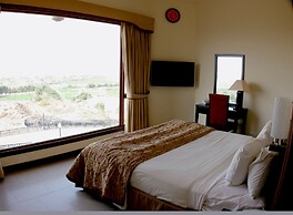 Dreamworld Resort, Hotel & Golf Course
