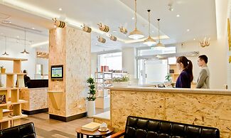 Bee House by Cosmos Creation-Taipei Main Station