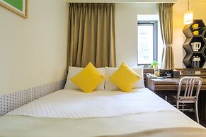 Bee House by Cosmos Creation-Taipei Main Station