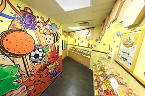 Bee House by Cosmos Creation-Taipei Main Station