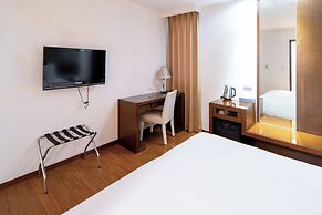 CHECK inn SELECT Hualien LinSen
