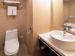 CHECK inn SELECT Hualien LinSen