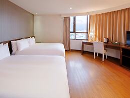 CHECK inn SELECT Hualien LinSen