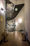 Astoria Hotel