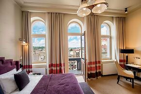 Astoria Hotel