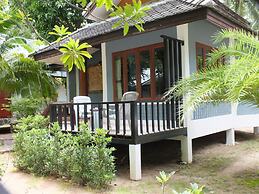 Bottle Beach 1 Resort