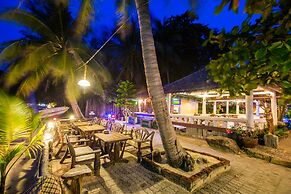 Bottle Beach 1 Resort