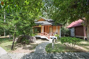 Bottle Beach 1 Resort