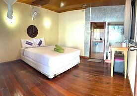 Bottle Beach 1 Resort