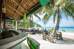 Bottle Beach 1 Resort