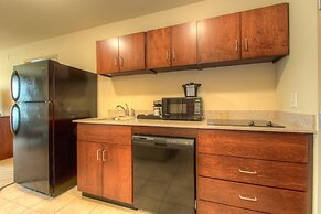 Cobblestone Inn & Suites - Holyoke