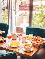 Le Suffren Hotel