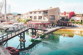 Le Suffren Hotel
