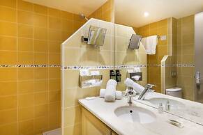 Le Suffren Hotel