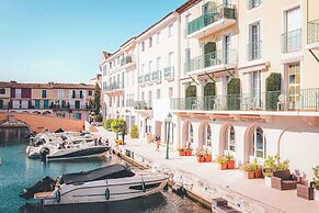 Le Suffren Hotel