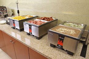 Holiday Inn Express Hotel & Suites Cuernavaca by IHG