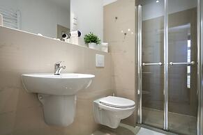 Venetian House Market Square Aparthotel