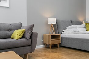 Venetian House Market Square Aparthotel