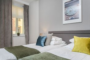 Venetian House Market Square Aparthotel