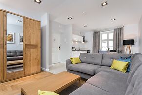 Venetian House Market Square Aparthotel