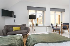 Venetian House Market Square Aparthotel