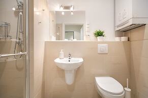 Venetian House Market Square Aparthotel