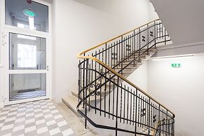 Venetian House Market Square Aparthotel