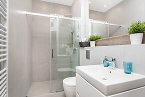 Venetian House Market Square Aparthotel