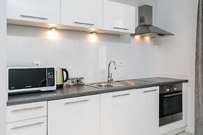 Venetian House Market Square Aparthotel